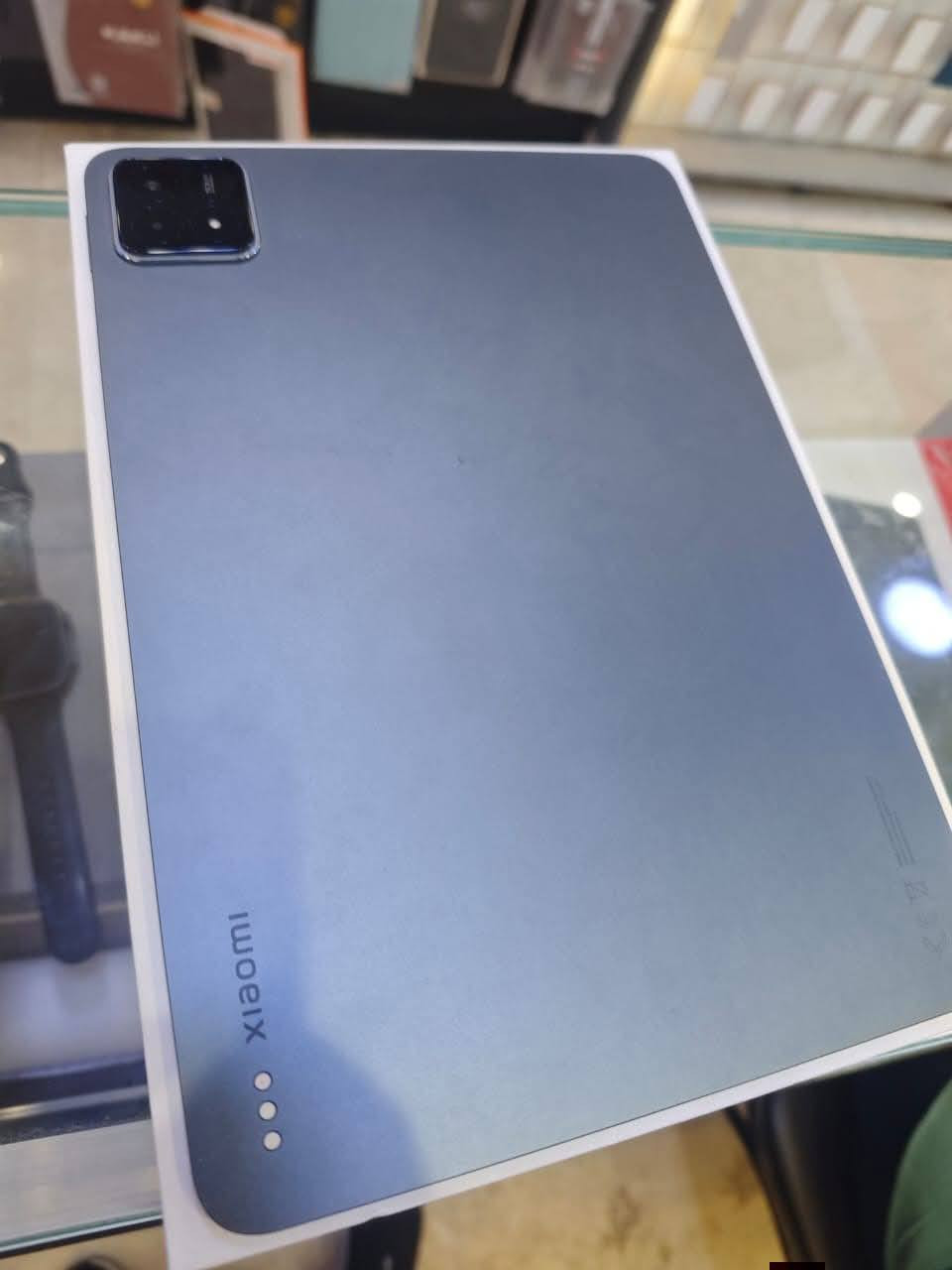 السلام عليكم🤍✨
شاومي باد 6s برو🔥❤‍🩹

 جديد جديد❤‍🔥 💻🤍💯✨
نضافه:100℅💯✨

مواصفات الجهاز :🤍

شاشة حجم كبير 12.4 انج🔥✨

معدل التحديث للشاشة 144Hz💯✨

دقة الشاشة ٣K 2032 × 3048 بكسل💕🔥

معالج : Snapdragon 8 Gen 2 (4 nm)💓💯

سرعة الشحن : ١٢٠w ⚡️
ذاكرة تخزين كبيرة الحجم : 512GB 📂✨

رام : 16GB🔥❤‍🩹
الكاميرا الاساسية :  50MP 📷 
الكاميرا الامامية : 32MP 📷 
بطارية حجم كبير 10000mAh🔋✈️
أربع سماعات تدعم  Dolby Atmos و Dolby Vision 🔊 
بصمة جانبية وبصمة وجه😍

السعر : ٥٤٠ فقط♥️✨🫶🏼

يوجد توصيل لكل محافظات العراق✈️🔥💯

المكـان: بابل❤‍🔥✨
واتس أو الأتصال:***********
***********
