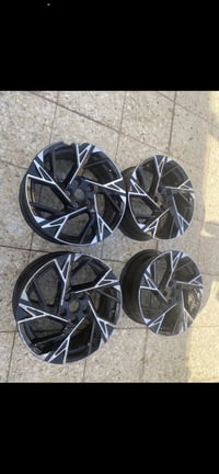 شباب عندي ويل كب مال كي فايف للبيع مفرد موجود للاتصال على الرقم 077163...