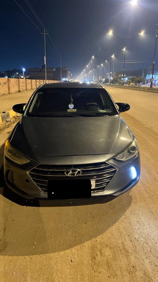 السلام عليكم النترا 18 وارد أمريكي حره تحويل مشروع وطني رقم ذي قار السونار واضح كدامك تحكمات ستيرن كامره خلفيه السياره جاهزه كير مكينه حداديه تخم تاير جديد وتبريد ثلج خير من الله السعر 105  ***********
