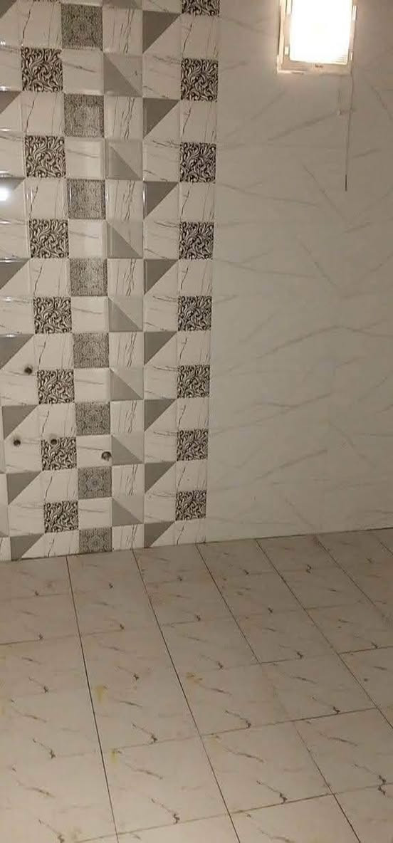 جداري ارضي درج لوح اتصل وتدلل ***********
