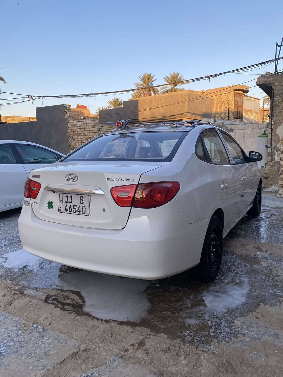 السلام وعليكم👋
للبيع الانتره مقدسه 2011 خليجي مكفوله السياره بسمي  فقط بيه شبر بارد والباقي كفاله حداديه قبل اسبوع  شادها كله جديد السياره جديده بمعنه الكلمه للاستفسار على الرقم ***********
