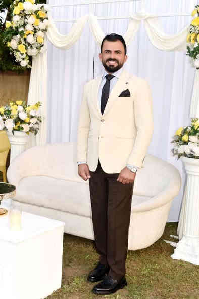 جانب من صور الغالي 📸
مصطفى الدليمي 🩷
لسنإ الوحيدون لكننأ الأفضل 
بحضور أبناء عمومته الله يحفظهم جميعاً
 ستـوديـو أركــــــان للتــــــصوير📸
     معنا وثـق أجمـل لحظات عمرك🔸
تصوير بأحدث كاميرات التصوير🔸
تصوير جوي {درون}  🔸
تصوير الأعلانات التجارية🔸
جلسات تصوير خارجية🔸
حدائق خاصة بتصوير العرسان
لخبرة أمتدت لأكثر من ثلاثون عام...❤️👍
لمزيد من الصور قناة التليجرام> https://t.me/jjjjhhid
    العنوان : بغداد - المدائن - مقابل دائرة أحوال المدائن
رد     للأتصال والأستفسار
      أستوديو اركان:***********     محمد العجيلي
:***********‏
https://youtu.be/CDTgchr_kuI?si=2woCL38iApD3BzFi
