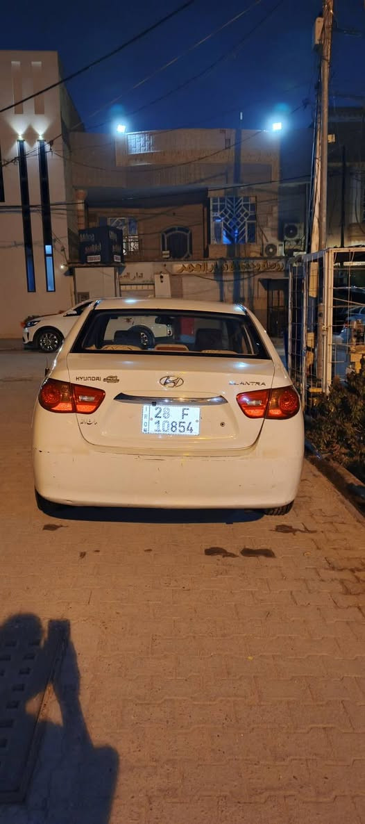 اسلام عليكم ورحمه الله وبركاته 
النترا موديل 2011  نجف بسم الوالد 
مداور ثاني يوم 
للبيع بيهة بيبان صوب اليمين بدون دواخل 
الحدادية خير من الله 
المحرك خير من الله 
التبريد شغال 
تخم تاير جديد جواهة 
السعر 110 
للاتصال على الرقم *********** فقط إتصال
