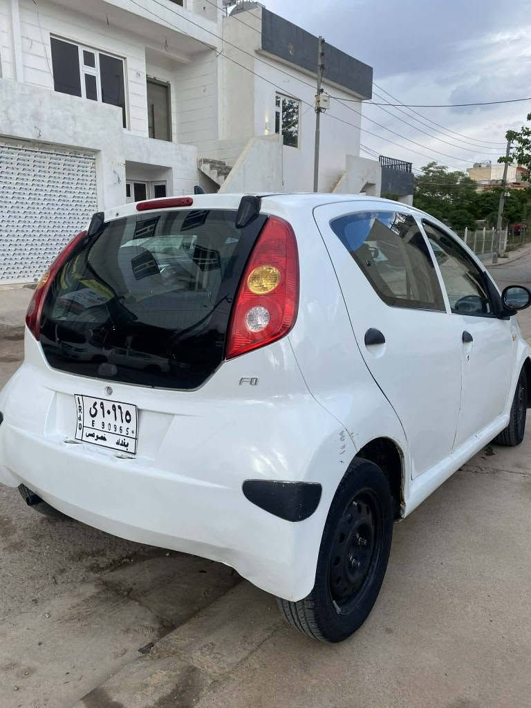 Byd F0
مۆدێل 2013 
گێڕ عادی ۳ بستۆن 
دوو جام کارەبا 
تایەی تازە 
نمونە لەجوانی 
بەشەرتی ئەوەلیات و حاسیبەو گێڕ و مەکینە 
قفڵی ۲۲گەڵا 
قیست قەرزو ئاڵو گۆڕم نیە 
شوێن سلێمانی 
*********** السليمانية, العراق

