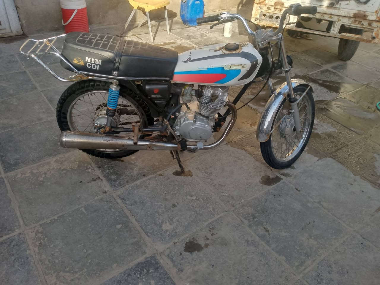 سلام عليكم دراجه نامه شلامجه بلاد كلك كلك بليته بيه ورقم شاصي موجود مفتوحه بستم فقط مديل 23سعر 350وبيه مجال بصيط مكان ناصري مركز اليرده هذا رقمي ***********
