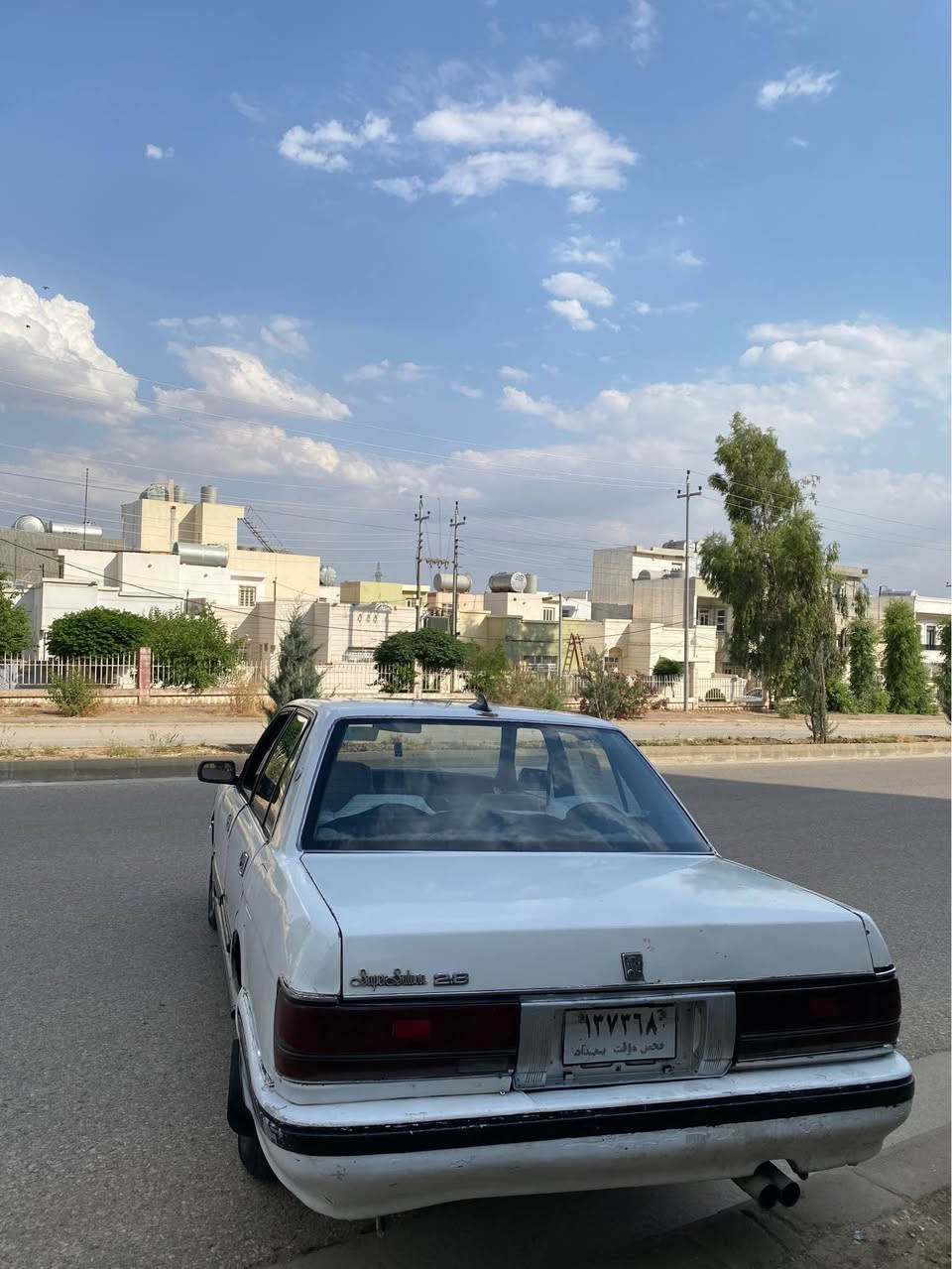 کراون سیدان ١٩٩٠ گێڕ عادی گێر و مەکینە بەشەرت ئارم پلاستیک بەشەرت  ٤ویل و تاییە تازەی لەژیرە. تەقەو ڕەقەی بەشەرت. ناو دەرەوەی زۆرجوانە. *********** السليمانية, العراق
