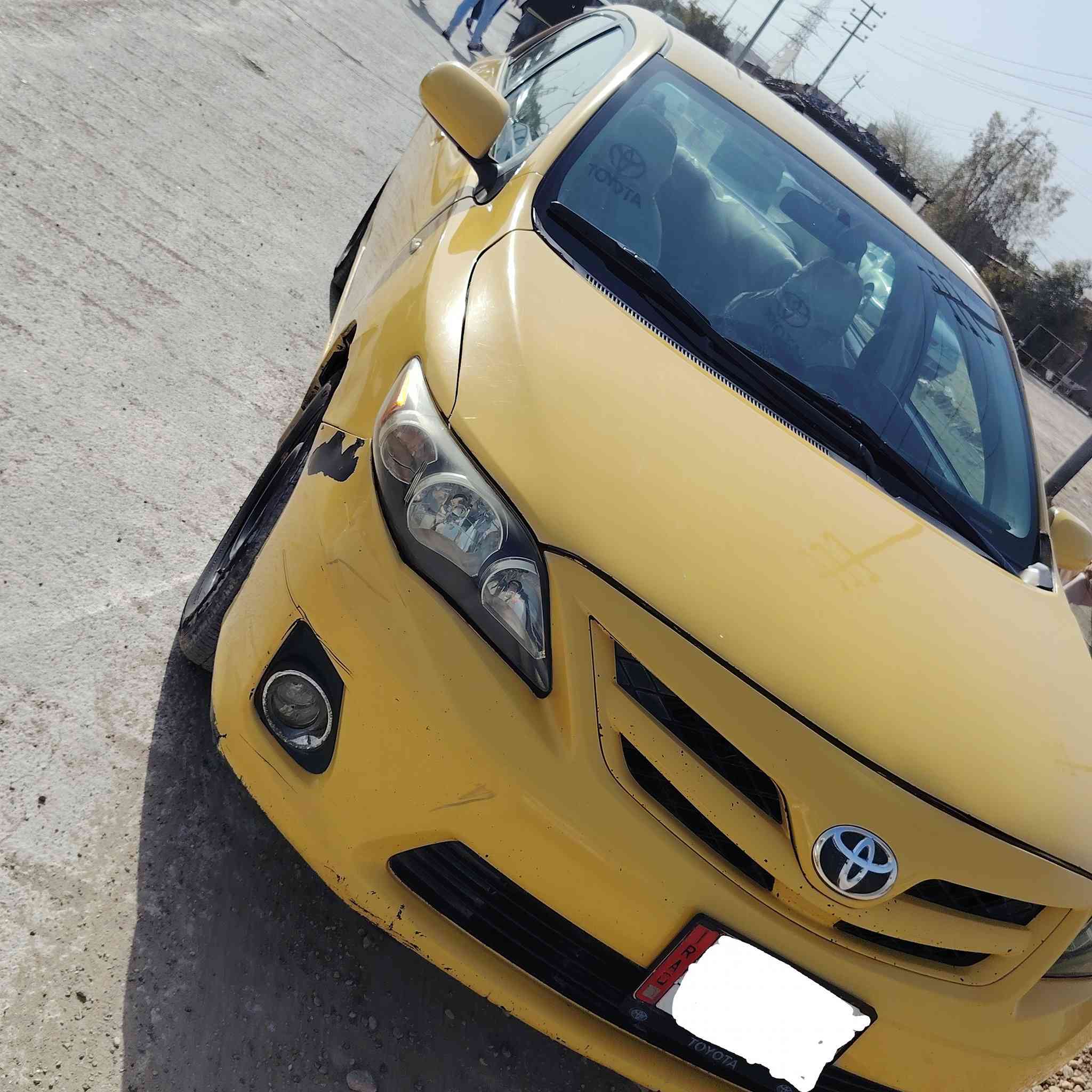 السلام عليكم مكلف بالنشر 
كورلا 2008 للبيع محدث 2013 السعر 75 وبيها مجال  ضربتها جاملغ خلفي وامامي السايق وتلحيظات مكينه 1800 وكير بشرط مكان ديالى بعقوبة اتصل  *********** تحويل ثاني يوم مشروع وطني
