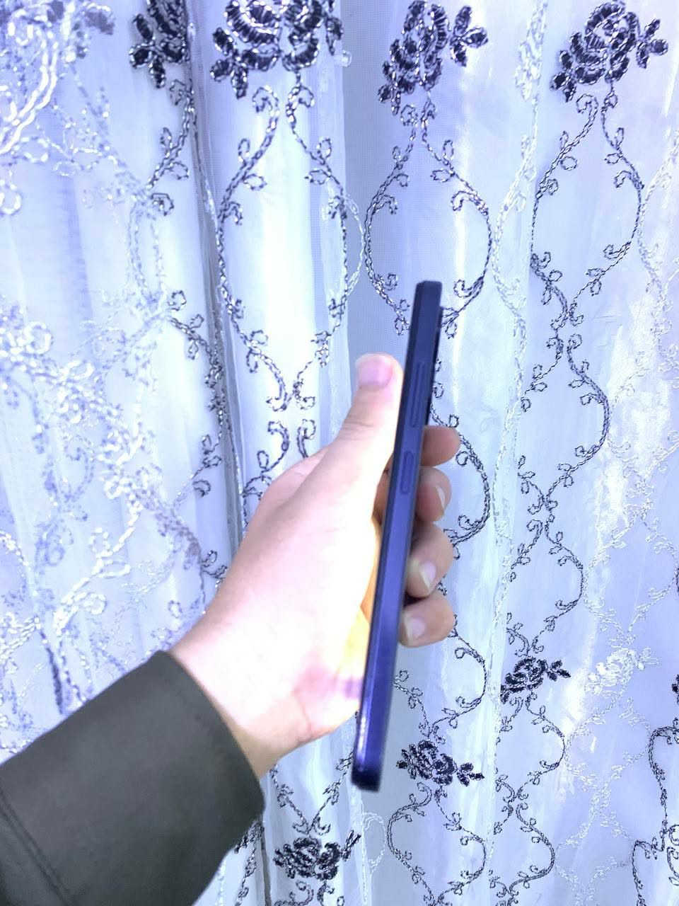 السلام عليكم للبيع جهاز itel a50 السعر ٥٧ الف 
 ذاكره ١٢٨ ورام ٨ بطاريه ٥٠٠٠ شحن تايبسي الجهاز كلا بلاد خالي من كل عيب شرط الفحص


**إذا كنت صاحب هذا الإعلان وتريد حذفه لأي سبب، رجاءا أرسل رسالة إلى الدعم الفني**