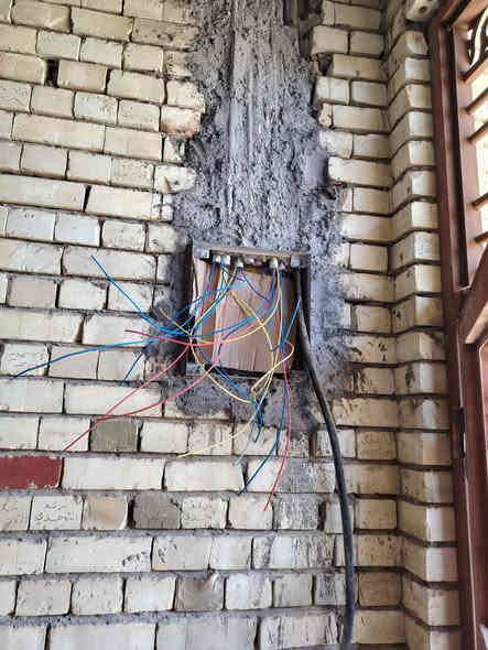 بسم الله الرحمن الرحيم.... .. اللهم صل على محمد وآل محمد.... بيع مستعجل.... الدار للبيع النجف الاشرف خان النص خلف الإطفاء الحولي الأول شارع ٢٠ المساحة ١٧٥م مأسس ماء وكهرباء ومجاري وغاز دفن كله درجة أولى طابوق نهروان صب كونكريت بالكامل بناء درجة أولى السعر اتصل وتدلل أو تتفضل خاص السند بأسمي شرط تحويل مباشر.
