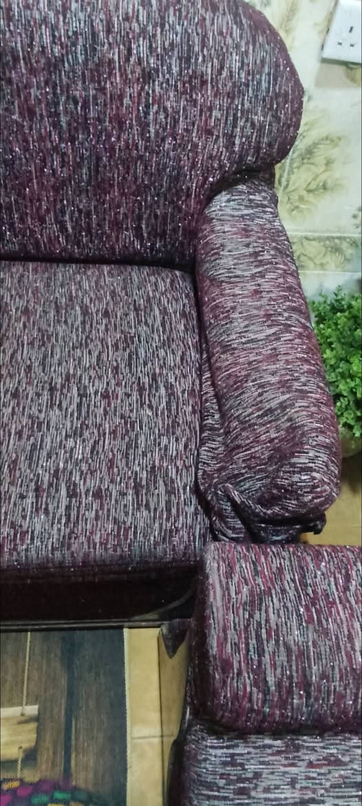 قنفات ٣ قطع توصاة بلوك داخل مع مخزن الضرر فقط اليدات مال قنفة ظرر فقط وحدة من القنفات السعر ٧٥


**إذا كنت صاحب هذا الإعلان وتريد حذفه لأي سبب، رجاءا أرسل رسالة إلى الدعم الفني**