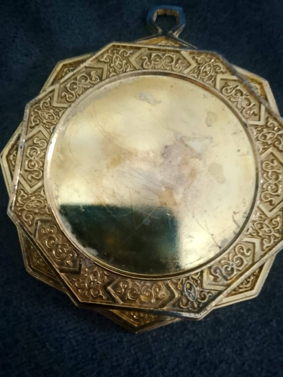 من رخصت الادمن المحترم 
السعر عل خاص تدلل 
عنواني بغداد الرصافه حي اور


**إذا كنت صاحب هذا الإعلان وتريد حذفه لأي سبب، رجاءا أرسل رسالة إلى الدعم الفني**