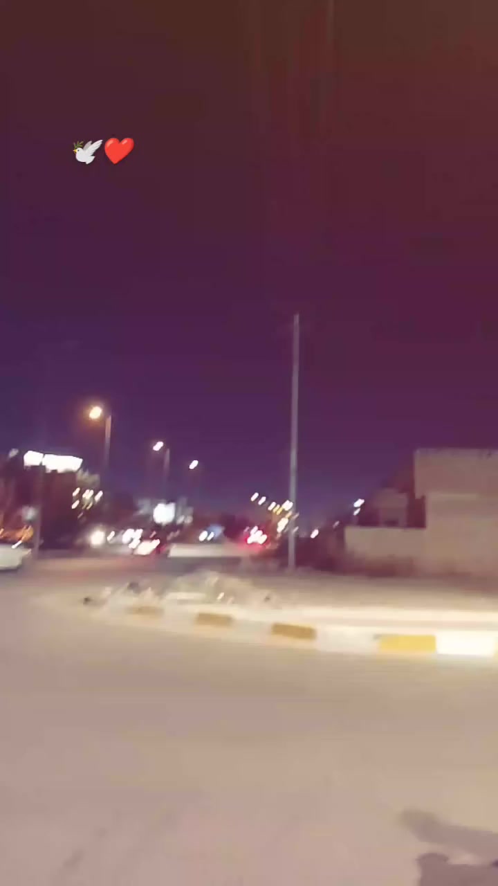 نامهه كلك كلك للبيع دراجه نضيف كلش صارله شهرين من معمره مكينته هونده ما مفتوحة تفيلس ما مفيلسه بعدني دراجه بالكارتون سعر 700وبيه مجال قليل كلش رقمي وساب *********** او خاص مكاني ناصرية مركز صالحيه المو شراي لايفشل روحهه 👍
