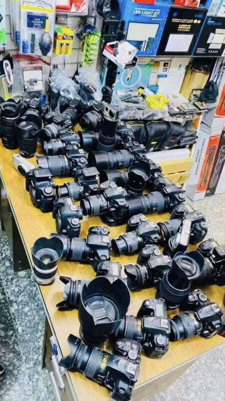 🛑🛑يتوفر لديناجميع مواد التصوير  🛑🛑

🎥وجميع الكاميرات والعدسات النيكون والكانون مع الضمان لمده يومين فقط  استبدال في حال وجود عطل 🎥

ويوجد خدمه توصيل 🚕🚕🚕🚕

التواصل مع صفحتنا ماسنجر 

او اتصال واتس اب على الرقم 

📞📞***********☎️☎️
🔷زورونا الى موقعنا بغداد منطقه الصليخ🔷 من ساعه ال6عصرا لغايه الساعه 11مسأ 🌹

