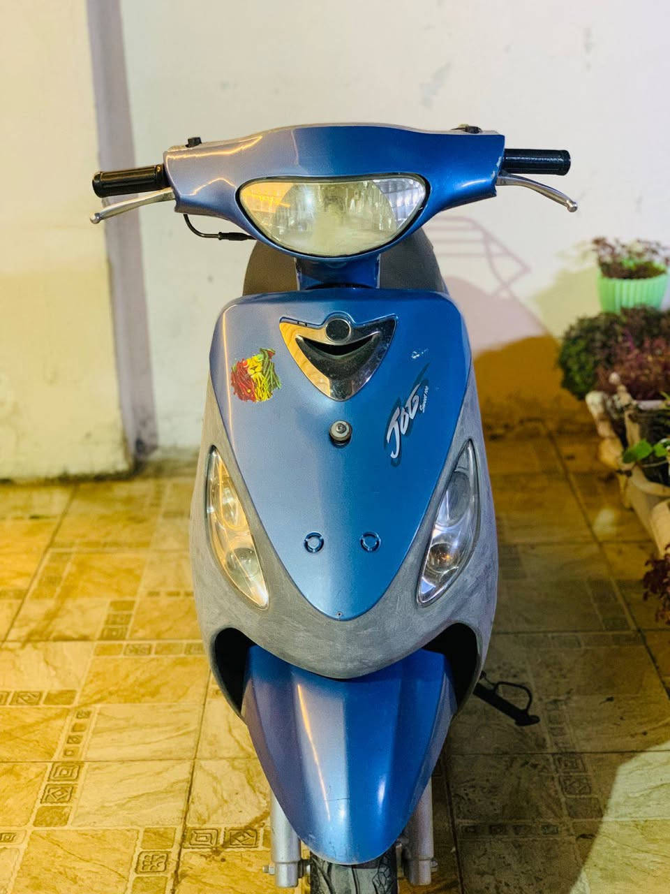 ماكس منغولي 
بلادي مامفتوحة 
السعر/550 وبيها مجال 
حله مركز المدينة 
***********
