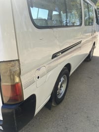 نيسان يورفان • ٢٠١١ • بغداد