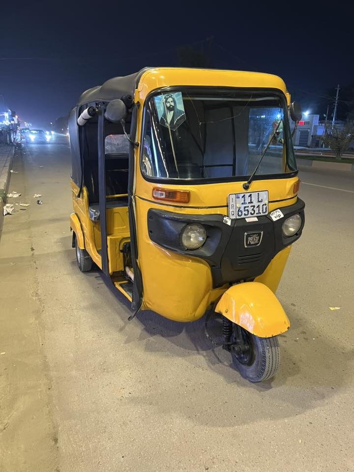 لسلام عليكم تكتك للبيع ٢٠١٩ شهر ال ١١ مضلع رقم  إنكليزي وسنويه بأسمي تحويل ثاني يوم
تكتك خير من الله قطره صبغ مابيها بيها ضربه بلغد مبينه بل صوره معمره بس دوس 
للتواصل خاص. الزعفرانيه أربع شوارع


**إذا كنت صاحب هذا الإعلان وتريد حذفه لأي سبب، رجاءا أرسل رسالة إلى الدعم الفني**