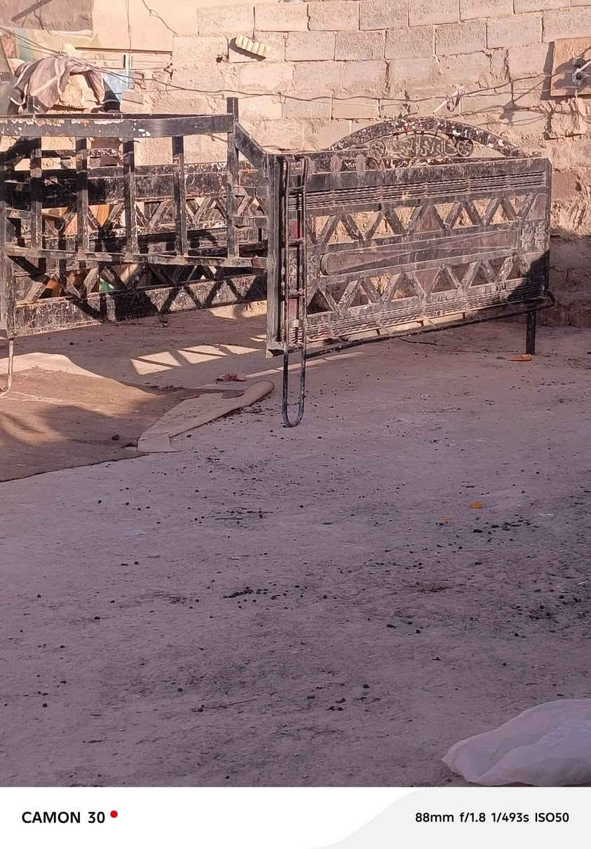 سلام عليكم محجر كيا للبيع العنوان الكوفة البراكية السعر 350وبيه مجال ***********
