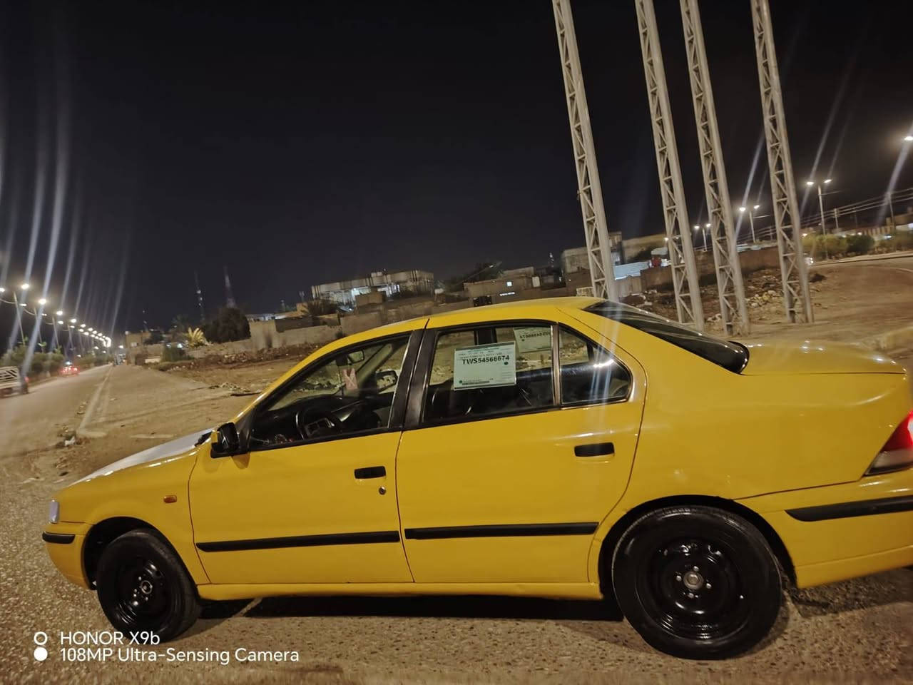 السلام عليكم سياره للبيع سمند موديل 2010 سياره كفاله عامه من ضربه وتبديل كير ومكينه جدد هيه وغرامات مصفره كهربائيات كله شغاله حداديه جديده تخم تاير جديد السعر 27 وبيه مجال  مكاني ميسان العماره مكلف بل نشر هاذ رقم راعيه ***********
