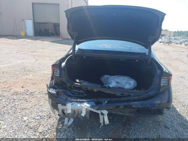 سوناتا 2024 سيل حادث جدن خفيف من دون ايرباك السيارة زيرو ماشيه 6000 واصل ميناء امقصر من دون كمرك ترهم على كتاب الشهداء السعر 153  توصل يوم 9 شهر1 ***********
