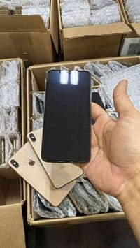 ايفون XS ماكس • ٢٥٦ • ايسيم