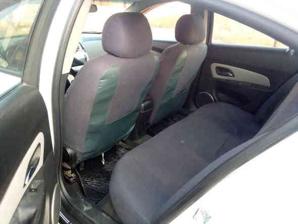 كروز للبيع موديل 2016 رقم اربيل دولي خليجي   
السعر 95
بدون صبغ 
وتعديل السيارة جاهزه محرك المرغوب 1800 والسيارة في بغداد الاتصال ***********
