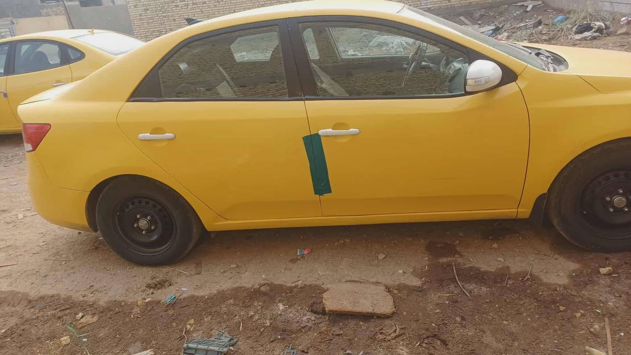 السلام عليكم سياره للبيع نواع كيه فروتي موديل 2011السعره44ورقه وبيه مجال دوات دوات دوات متومه طبق الاصل رقم وسنويه بغداد وسياره موجود في محافظة واسط مكينه وكير حديه تخم تاير بتري جديد كهربائي سياره كله شغل تبريد نتصل على رقم موبايل *********** مكلف بالنشر نتصل على رقم موبايل
