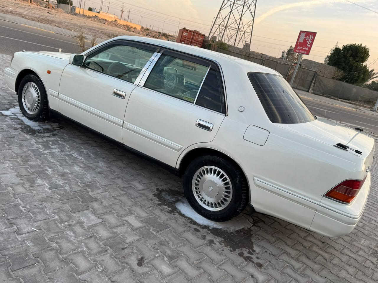 السلام عليكم
#كراون رأس الثور تكم محور 
#مكفول من الگص ونقل الجثه 
محرك 3000  #جاهزه بدون نقص 
بأسمي سياره تحويل مباشر سنويه ورقم جديد 
#موديل 2000  
#المكان البصره 
#السعر 102
بيع فقط  #بدون مراوس 
, ***********
