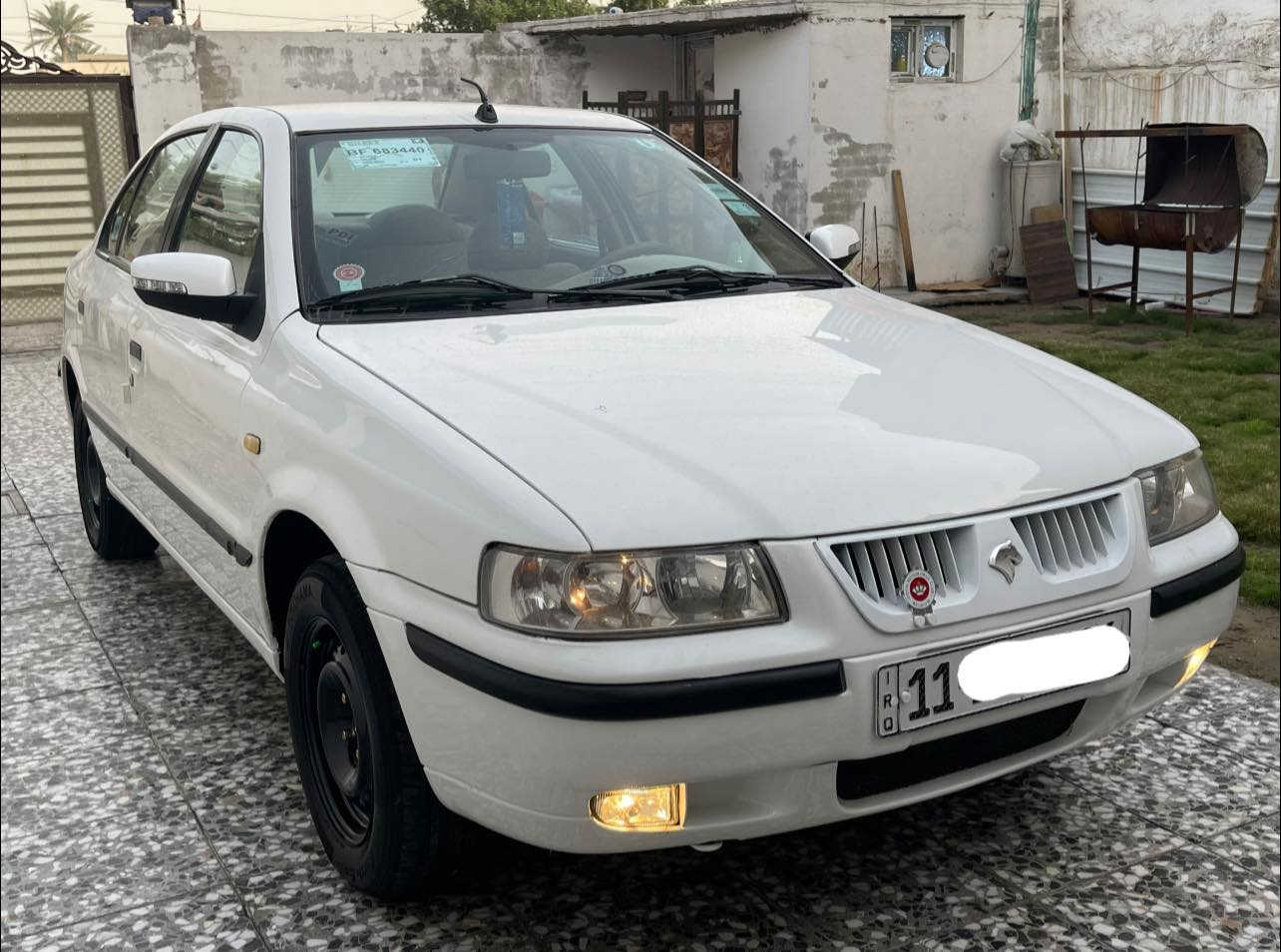 سلام عليكم سمند 2011 رقم بغداد إنكليزي سياره جديدة مال بيت مامتعوبه على وضع الشركة سياره جاهزة على آخر حبايه تبريد ثلج تخم تاير جدد 
محرك، كير،صدر،كفاله كله جديد سياره  مال جناي 
مكاني بغداد للاستفسار ‭٠٧٧١ ١٩٢ ٤٩٧٥‬
