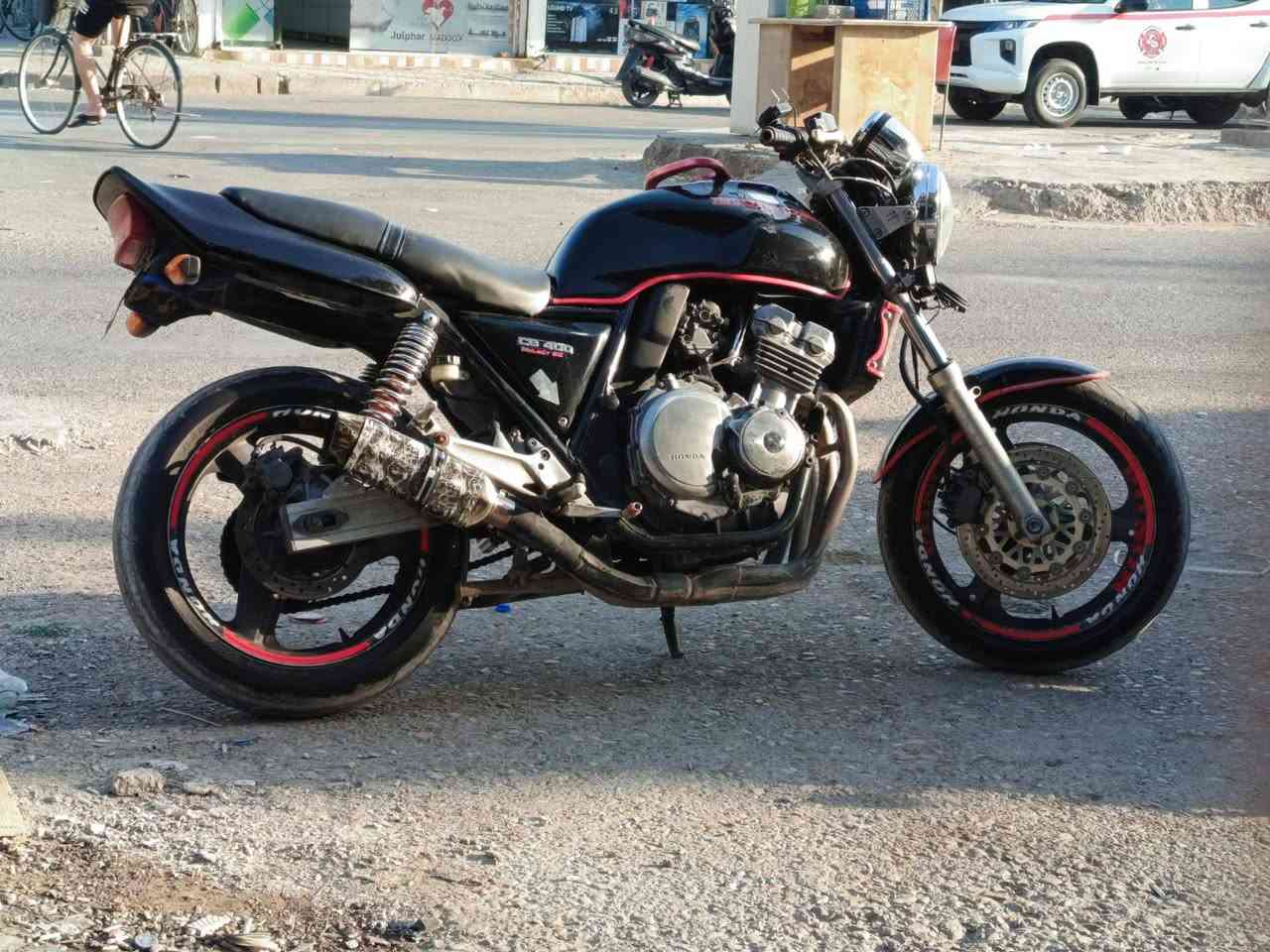 سلام عليكم دراجة سيبي 4. 400
رقم وسنوية ودراجة مكفولة كفلة عامة من تاير لتاير
ترايك لشمال ذا وكفت بيك تحركهة وتجي تأخذ فلوسك
سعر24 ورقة العنوان ديالى بعقوبة تحرير
رقم الهاتف ***********
