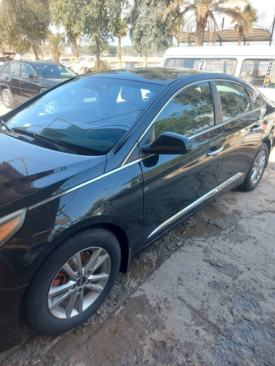 السلام عليكم سوناتا 2016 واريد امريكي كلين السياره وصوره الحادث موجوده فقط باب كلير بدون ضرر او تبديل سياره ليبل واحد سياره جديده وجاهزه مكينه وكير وتبريد مكفولات سياره جاهزه ع اخر حبايه 
مكاني نجف كوفه 
السعر 112 وبيها مجال 
الاتصال *********** النجف, العراق
