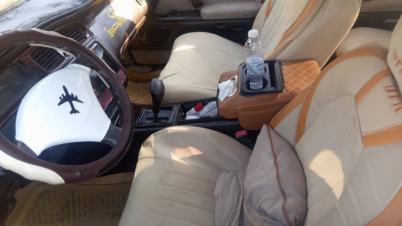 السلام عليكم سياره بطه متصل فول موديل 2000 سياره جاهزه مكينه كير تخم تاير حداده كلهن جاهزات سنويه 22 منتيه راعيها موجود خير من الله شلعه بيها تخبل العنوان البصره السعر 40 وبيها مجال الاتصال ***********
