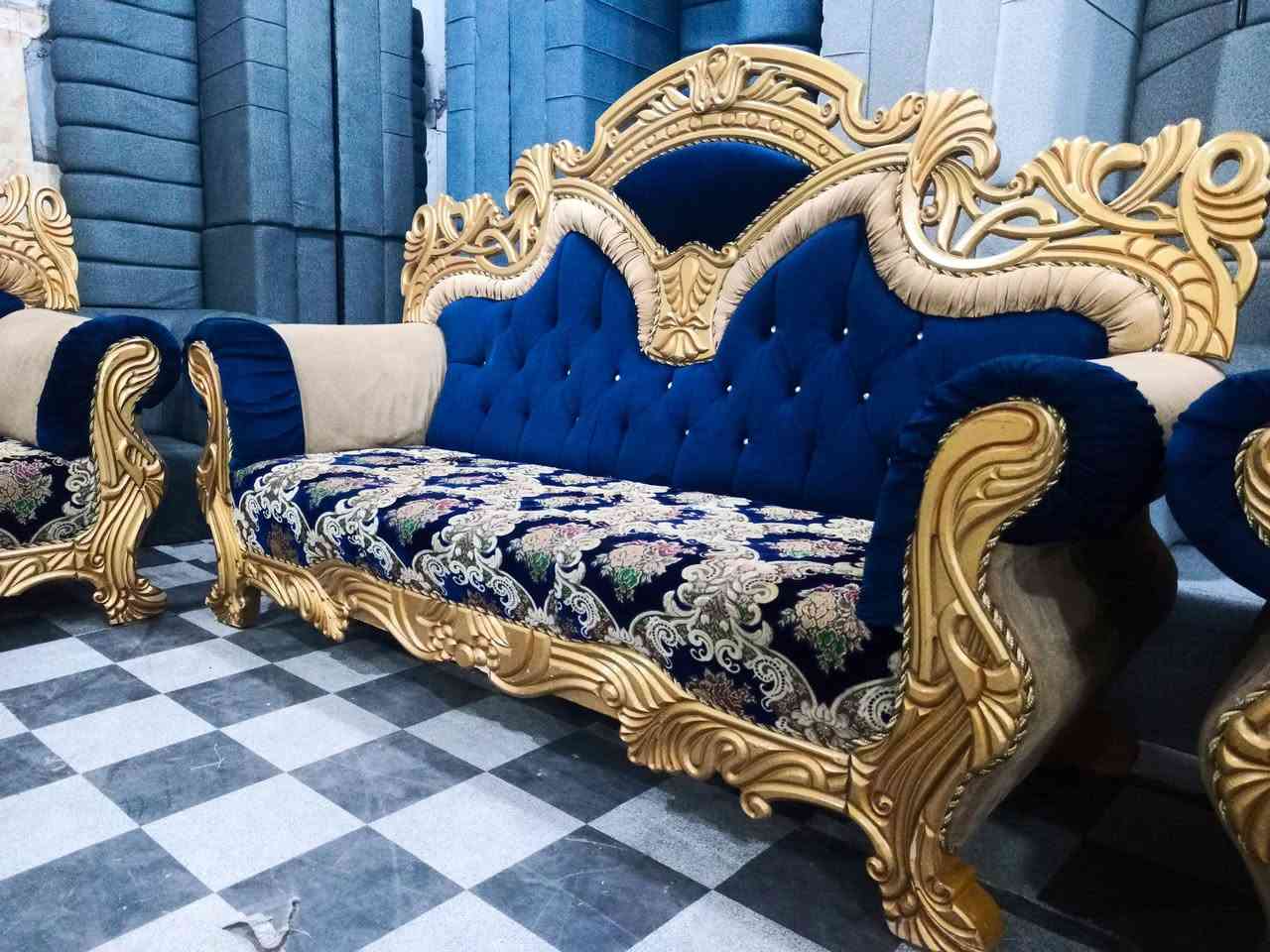 السلام عليكم يتوفر في معرض الزهور تخم ملكي للاستفسار الاتصال على هذا الرقم*********** او زورونا في معرض الزهور العنوان على 5 كيلو شارع 100 قرب مطعم حيور كردي معرض الزهور للاثاث اهلا وسهلا بكم 🌹🌹
