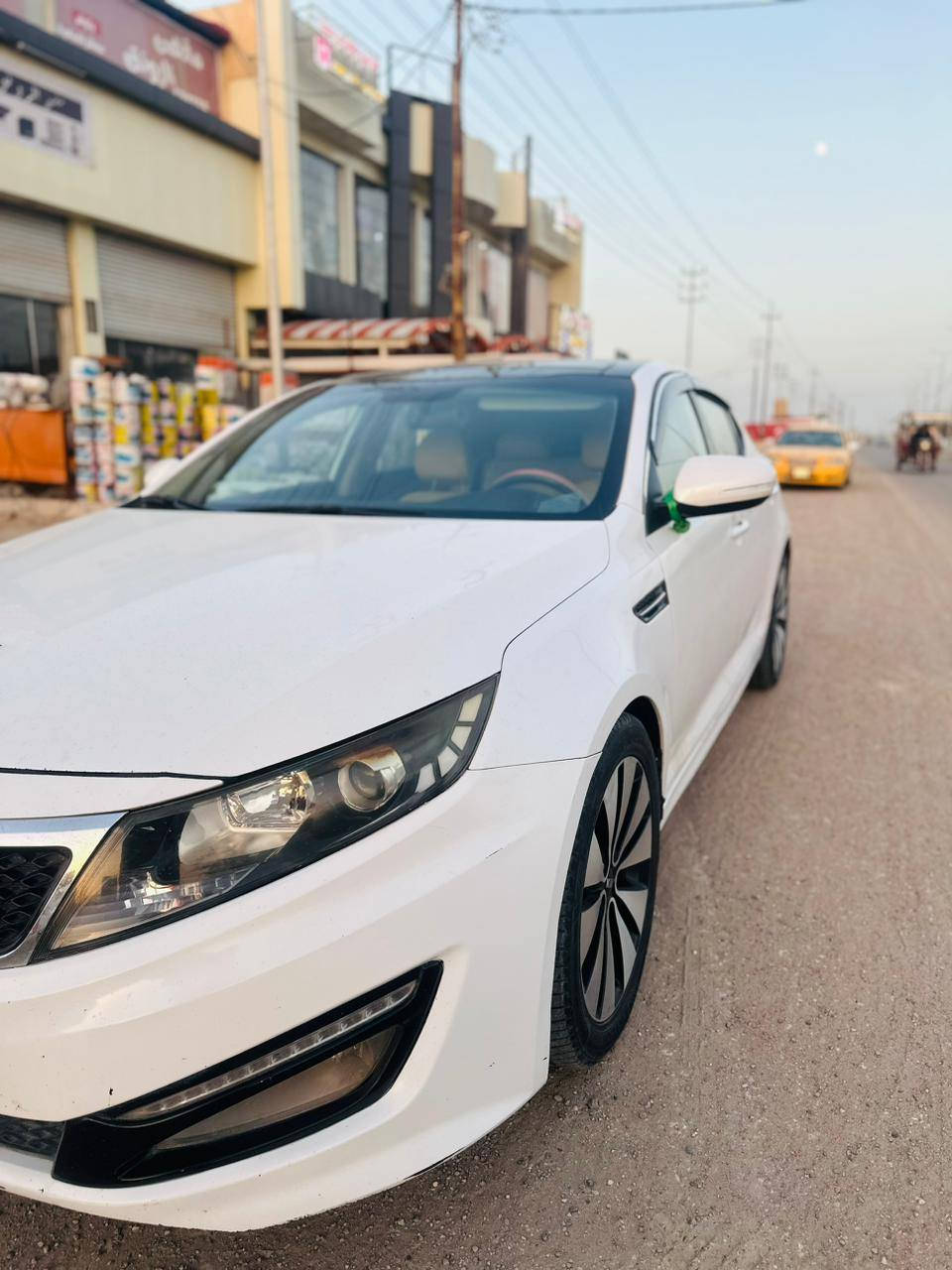 ***********  .. *********** 
كي اوبتيما موديل 2012
خليجي مكينه ٢٤٠٠ دوش
فول موصفات كلش واحد على واحد
بنوراما دبل گزوز ويل كب شاشه وكامره دواره
اشاير بل المرايه تحكم ستيرن جهتين
ثلاث انضمه قياده
كشنات كهربائيه
داخلي عسلي واسود
تبريد خلفي تحكم ستيرن جهتين
هواي موصفات بيه السياره
كفاله من الضربه بيه مكانت صبغ قليل كلش
رقمه بصره مشروع وطني سنويه لغايه 2029
مكان قضاء الجبايش السعر 118
