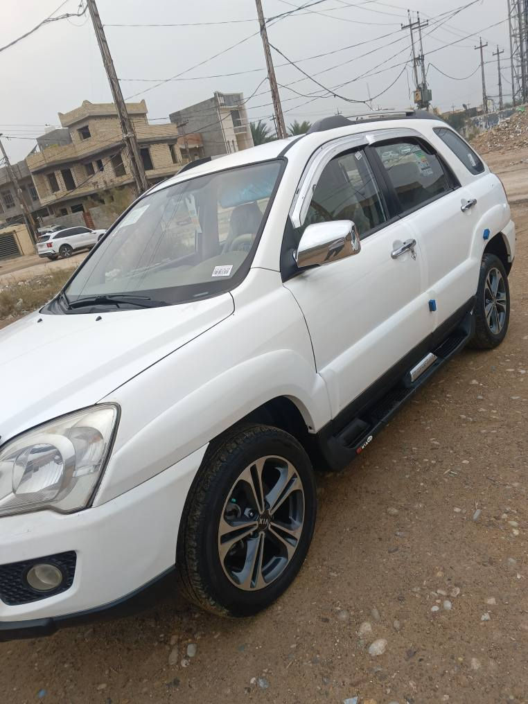 السلام عليكم سبورتج مديل 9خليجي كفالةبدون صبغ بدون تبديل مكينة دوش تخم تاير جديد باتري جديد تبريد تتفئة كلة مضبوط رقم سليمانية السيارة بعد احلة من الصور بل العافية عل الياخذهة مكاني بعقوبة السعر122ومجال 
*********** بعقوبة, ديالى
