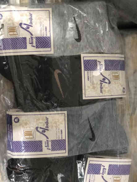 وصول كميات جواريب رجالي طويل وثخين ب250دينار يعني بربع دينار مكاني بروانة الهضبةقرب مركز شرطة *********** 
جواريب ربع رجالي قدم سعر الدرزن 2000دينار 12زوج
