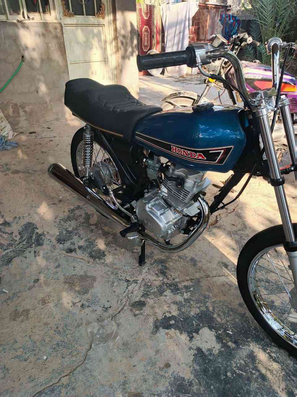 سلام عليكم شباب .
للبيع نامه غراض 2025 شاصي 2023 اوراق نضيفه الدراجه ما ماشيه شوفه عينك استفسار شراي خاص موجود او رقم ***********
