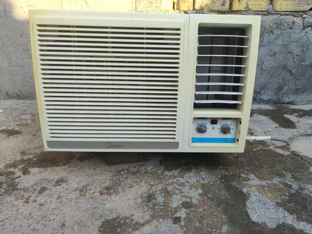 السلام عليكم مكيف ميديا بلادي مامصلح تبريد ثلج على الشرط سعرة 250 وبي مجال وذا عندك مكيف سبلت عاطل نتراوس مع الفرق مكاني ديوانيه اتصال على الرقم ***********مامتواجد على الفيس
