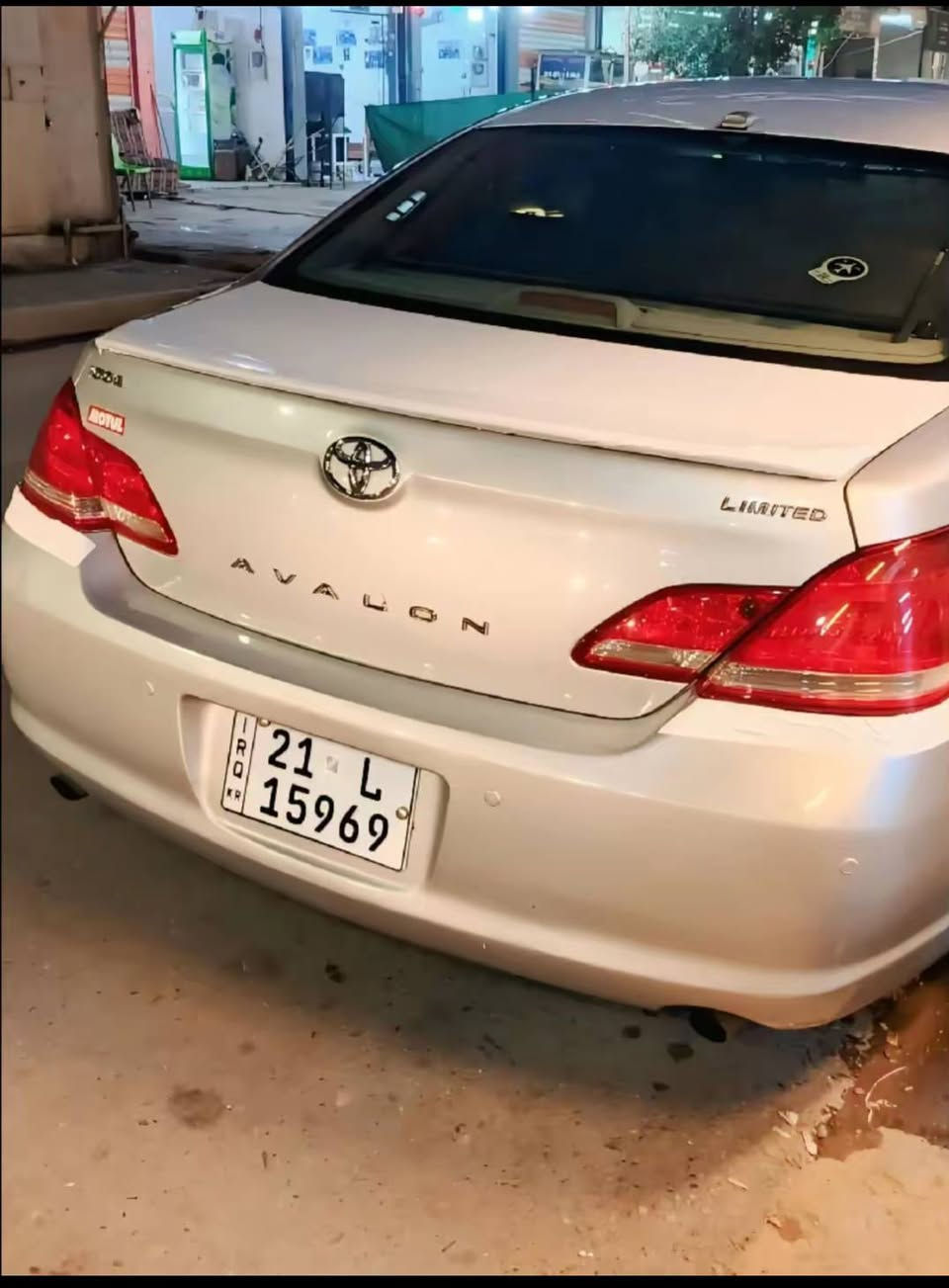 السلام عليكم افلون 2006خليجي فول مواصفات 6بصمات مكفولة من الصبغ والمعجون والتبديل كير ومحرك بالشرط صدر امامي وخلفي جديد تايرات جديد سنوية وهزه جديد دفتر بانزين بيها شرط والتحويل السعر 130وبيها مجال المايعجبه لايعلق رجاء للاستفسار اتصل ***********العنوان كركوك كركوك, العراق
