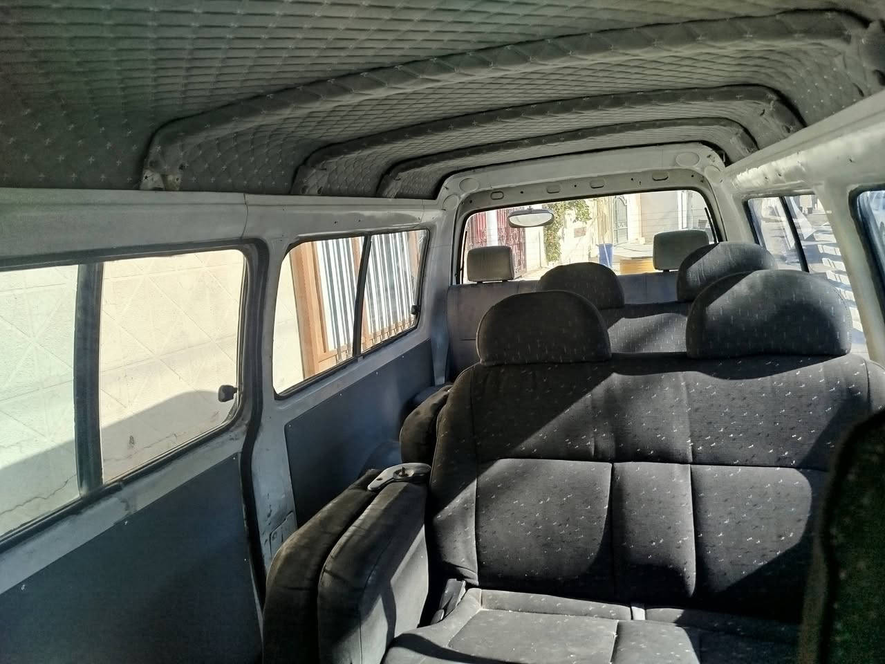 هونداي 11راكب للبيع رقم كركوك وكاله عامه بسمي موديل 1997 بشرط تحويل محرك ونجي طيرات جديداسعر 40بي مجال  ،،/***********/***********
