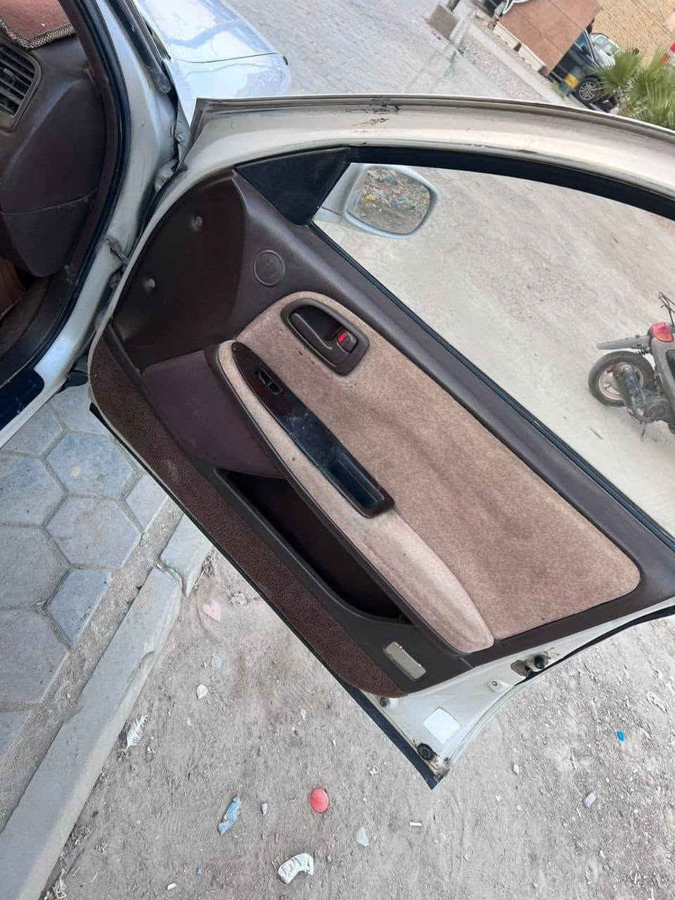 كرسته نقل بليته اصولي رقم نكليزي تحويل مباشر رقم ذي قار سياره جديده احله من اصوره جاهزه ماتصرف عليها الف مكاني ناصريه ***********

