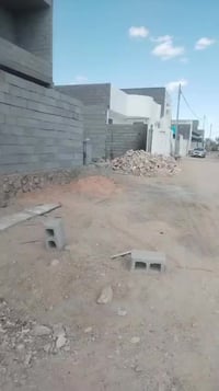 هيت الأنبار • ٢٠٠م • مي وكهرباء