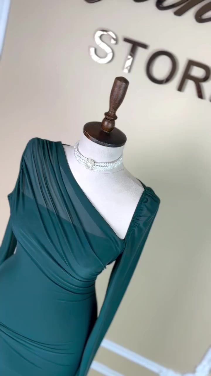 فساتين العيد موديلات راقية وجديدة 👰🤍
تفاصيل فخمة تناسب كل الأذواق
القياسات متوفرة
📦 توصيل لجميع المحافظات
للاستفسار مراسلة الصفحة 💌


**إذا كنت صاحب هذا الإعلان وتريد حذفه لأي سبب، رجاءا أرسل رسالة إلى الدعم الفني**