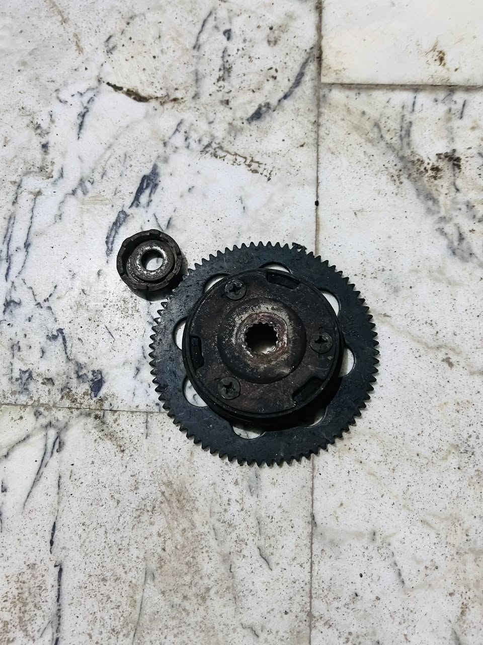 السلام عليكم
غراض ماكس عدله بوليس مسطرة و سكنس

وهاذ رقمي *********** بي واتساب متواجد
