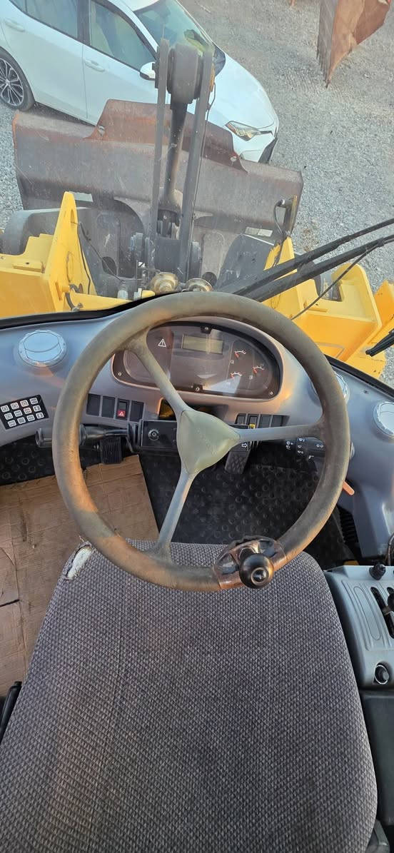 للبيع - بۆ فرۆشتن 
———————
شوفل :  VOLVO
حجم : L90D
موديل : 2000
رەقم  : اربیل
مکان   :اربیل قضا ٕخبات معرض باران
—————————
بۆ زانیاری زیاتر پەیوەندی بکەن بەم ژمارە تەلەفۆنە 

***********
***********
