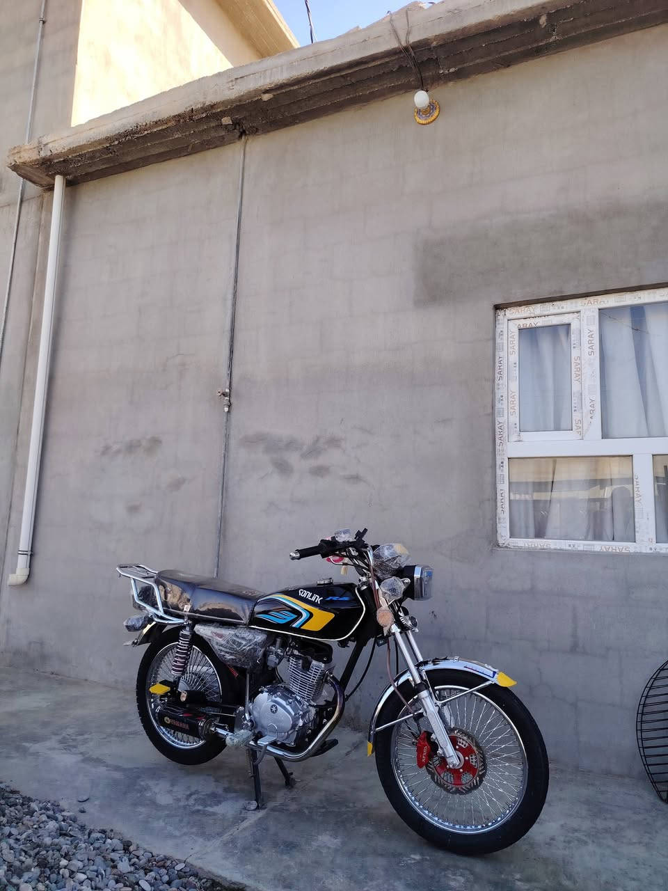 سلام عليكم يوجد موطورات للبيع عدد(2)
موطور سونك موديل 2024 محرك مامفتوح شرط لايت زينون شاشة إلكتروني تايرات جدد وزن ثقيل اشاير كله شغاله لون اسود منفيس بي تانكي نفخ مابي نقص برغي كله شرط سويجات 3
الثاني موطور سونك الأصلي موديل 2025 محرك مامفتوح شرط لايت زينون شاشة إلكتروني تايرات مستخدم 2شهرين صالنصه رياضي نشرات مجمبز مرتب حيل دروعه بي بكل مكان اشاير كله شغاله لون اسود منفيس بي تانكي نفخ مابي نقص برغي..... ملاحظة يرهم (نقد وقصط) *********** مكاني الحويجه داخل وحياكم..
