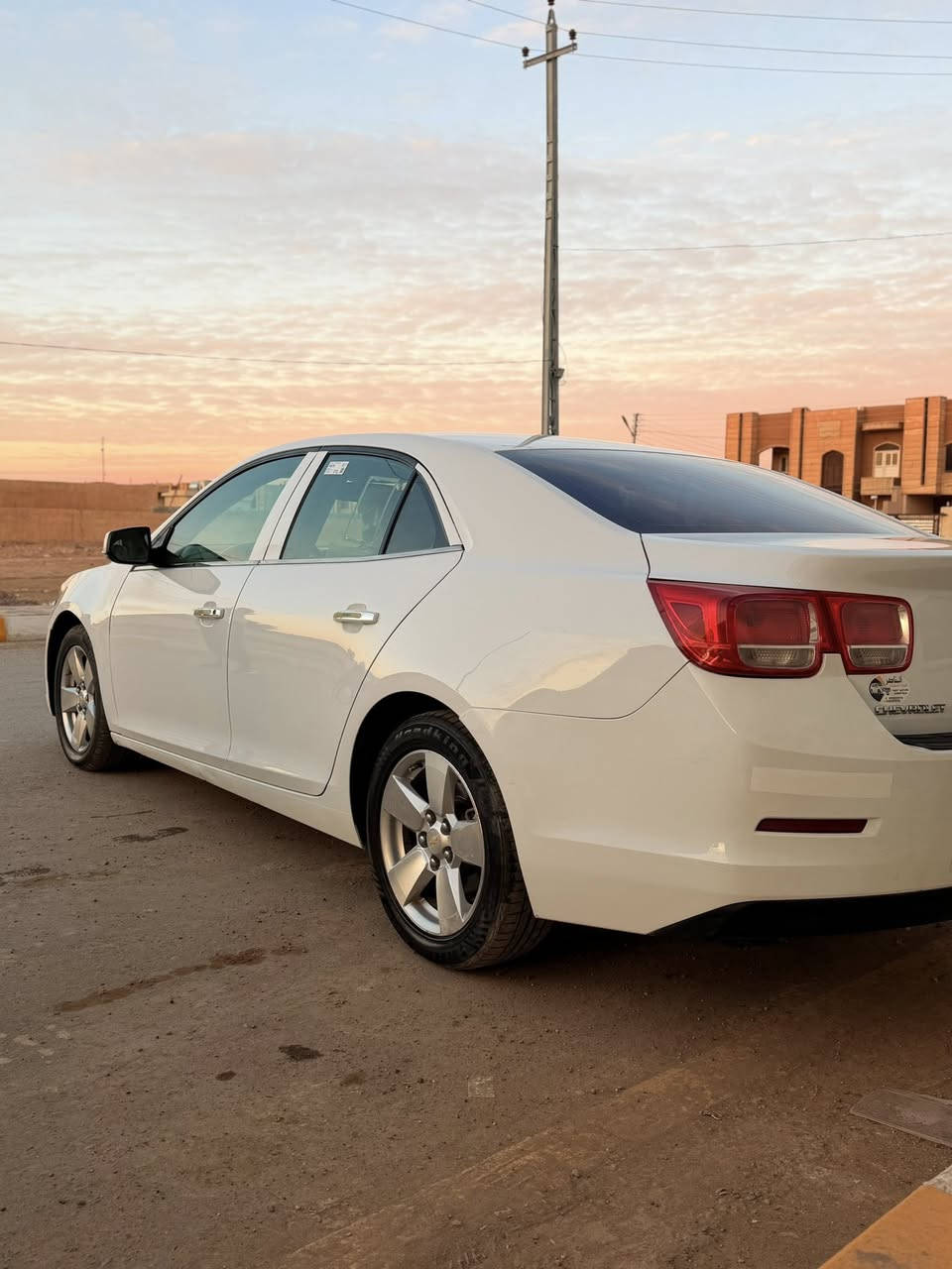 ماليبو 2013 LT  خليجي شركة المنصور   2400  السياره شرط التحويل وشرط الغرامات  

كير ومحرك وكهربائيات كوله مكفول 

ادامه تخم تايرات جديد فيت بم جديد بلكات جديده بطاريه جديده  

مواصفات السياره هاند بريك بصمه كهربائي كشنات جلد

اشاير بلمري وتحكم مري  مثبت سرعه فول تحكمات ستيرن  

السياره بدون  قطع  صبغ  بدون ايرباك بدوون دواخل بدون لا لغوط ولا شواصي السعر 104 وبيه مجال انشالله السياره نظيفه جداً والحقيقه نفس الصور   (( فقط شخط بالجاملغ الخلفي يرادله بارد )
مكان السيارة ( تكريت ) 

***********
