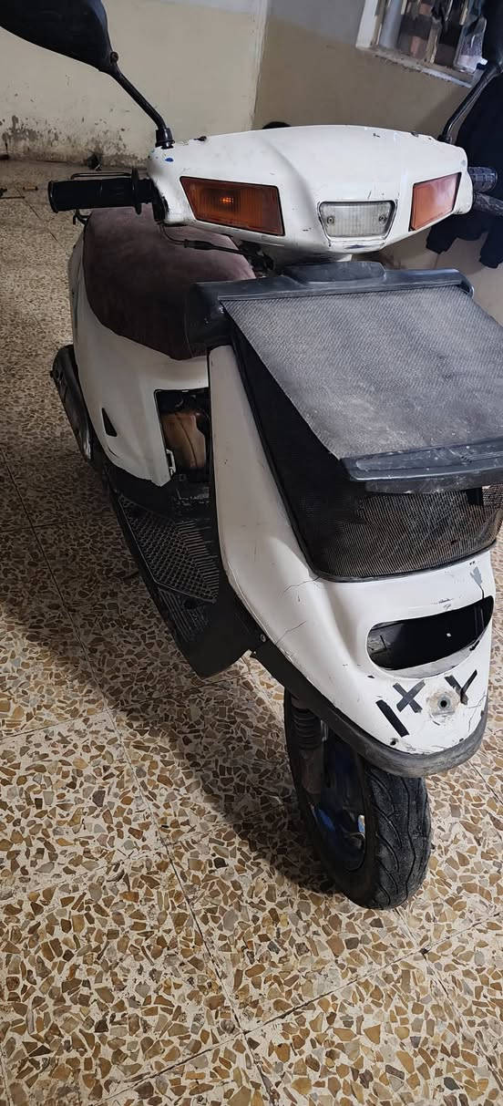 ماطور بزون برده للبيع الماطور شغال كامل شاصي نضيف ومحرك نشط ودرعو كامل كهرباياتو كامله بس ما تشتغل وتايه الوره بيها اشويه ملعب السعر 125 وبي مجال الخاص مفتوح


**إذا كنت صاحب هذا الإعلان وتريد حذفه لأي سبب، رجاءا أرسل رسالة إلى الدعم الفني**