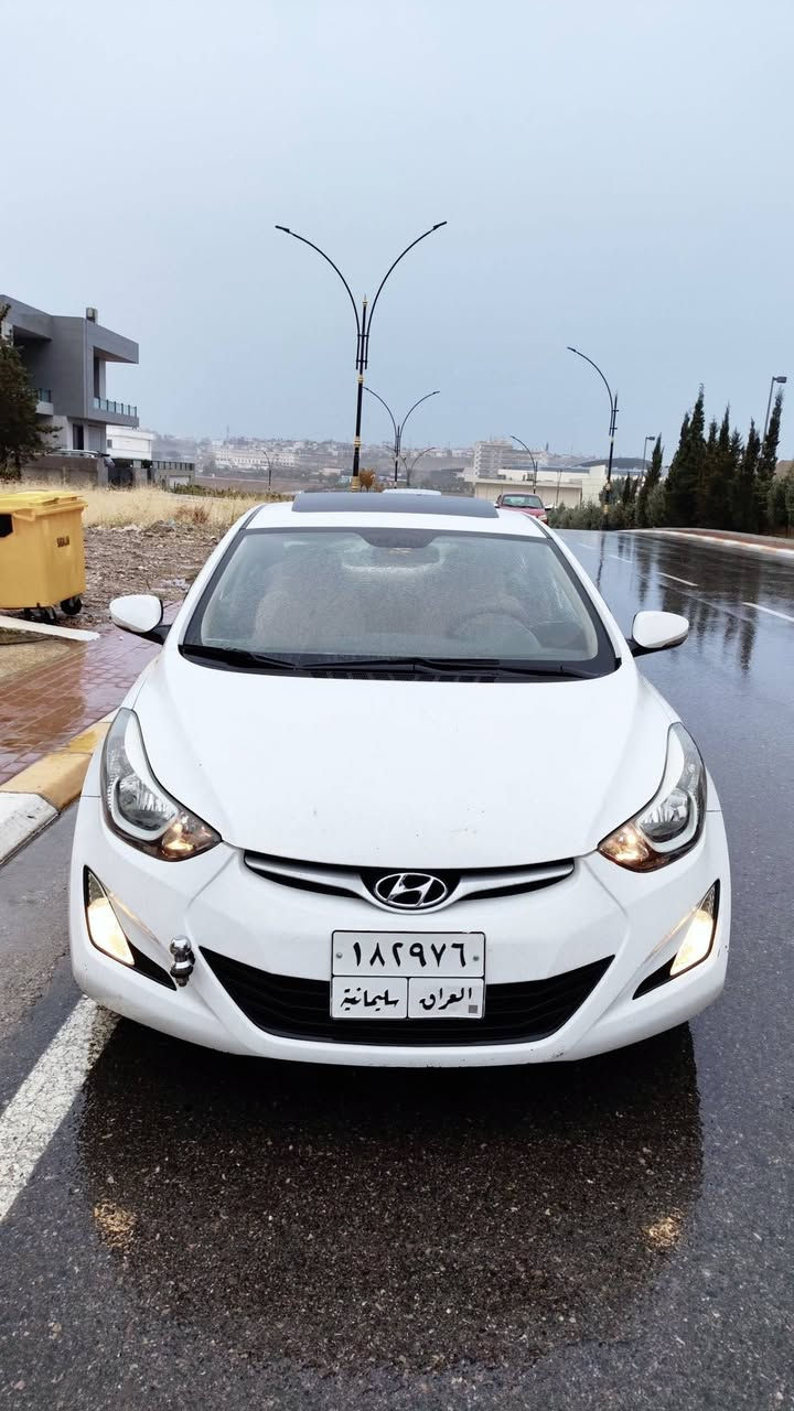 سلام عليكم 
هونداي النترا 
موديل 2015  وارد خليجي فول مواصفات ماعدا البصمه  محرك 1800 دوش 
 سياره جاهزة  كل نواقص مابيه  السعر 122وبيه مجال 
مكان السياره كركوك 
***********
