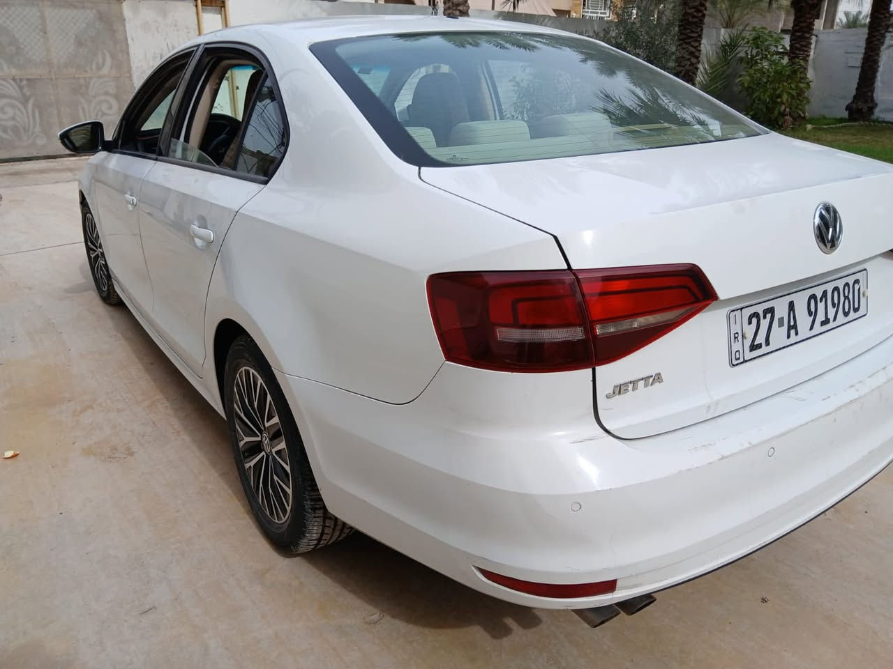 سلام عليكم جيتا 2017 خليجي بيه ٤ قطع بدون اي دواخل مكينه كير حداديه خير من الله ١١٠ بيه مجال مكاني بغداد ***********
