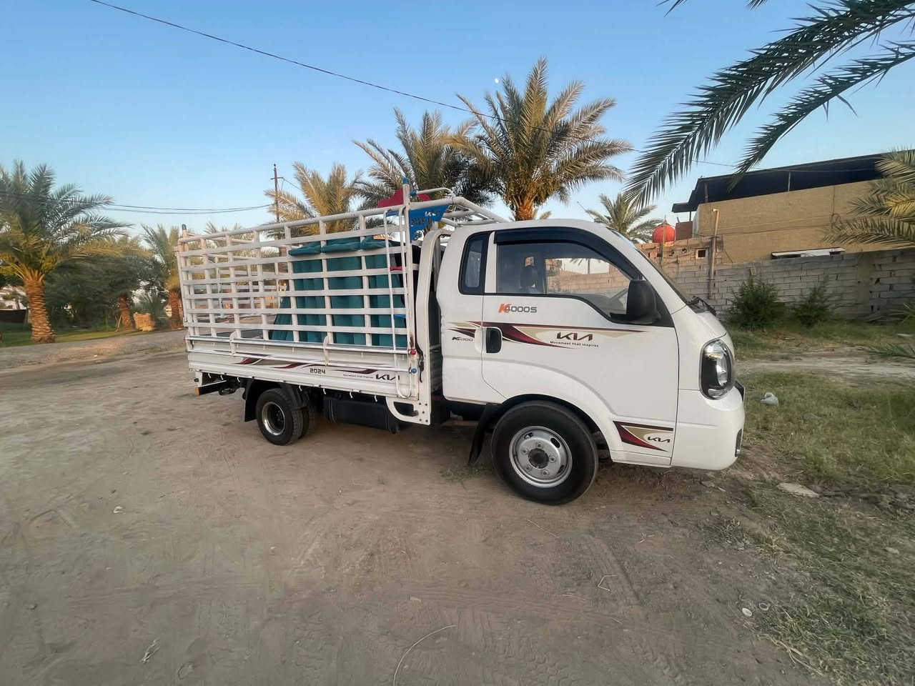 السلام عليكم

كيا فحل للبيع موديل 24 مرقم نجف انكليزي تحويل مباشر بيها نص البنيد مصبوغ فقط بدون دواخل السعر 185 وبيها مجال للشراي

مكاني المحمودية 

***********

***********
